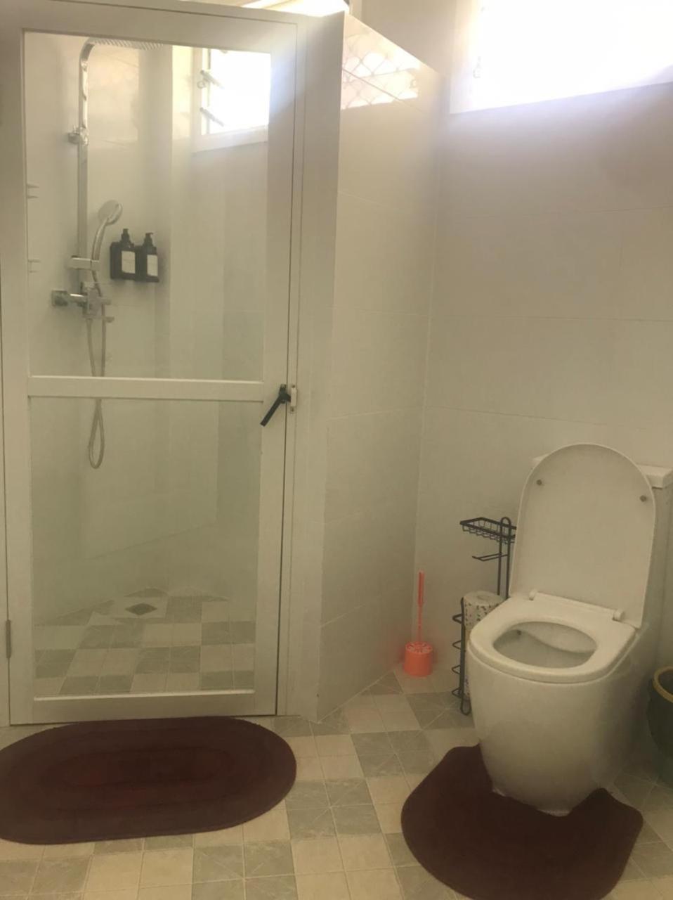 Alec'S Hotel Апиа Экстерьер фото